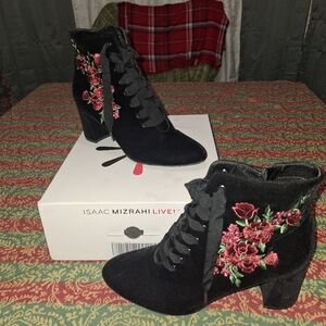 NIB Isaac Mizrahi Black Lace-Up Boots with Red Floral Embroidery